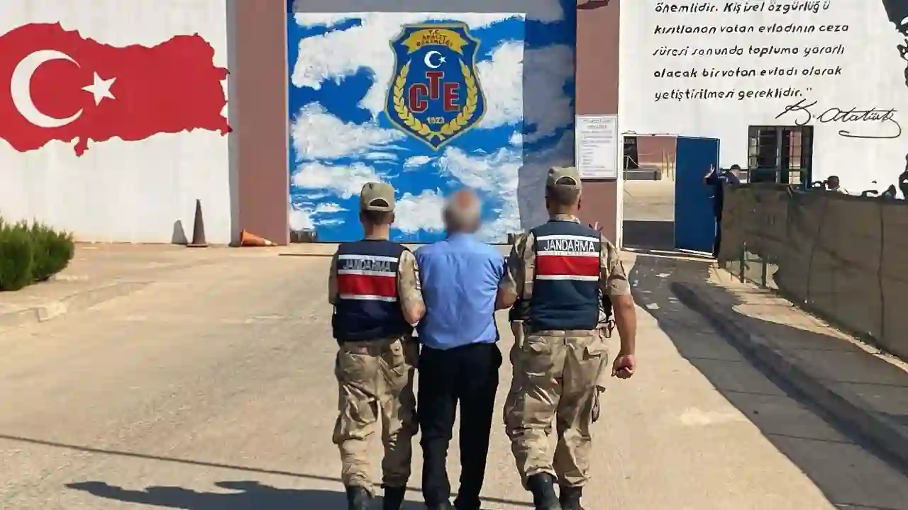 İslahiheye'de Çek Senet Operosyonu!  Jandarma Operasyonuyla Yakalandı