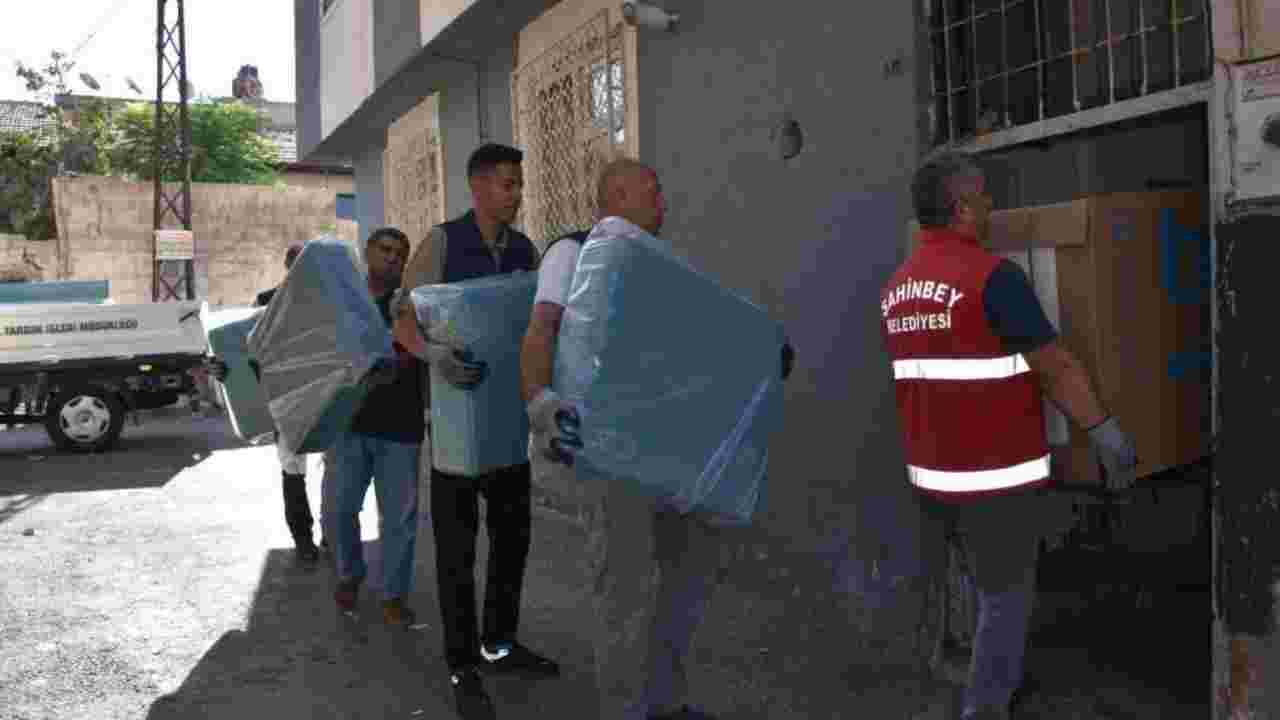 Şahinbey Belediyesi’nden ihtiyaç sahibi aileye destek