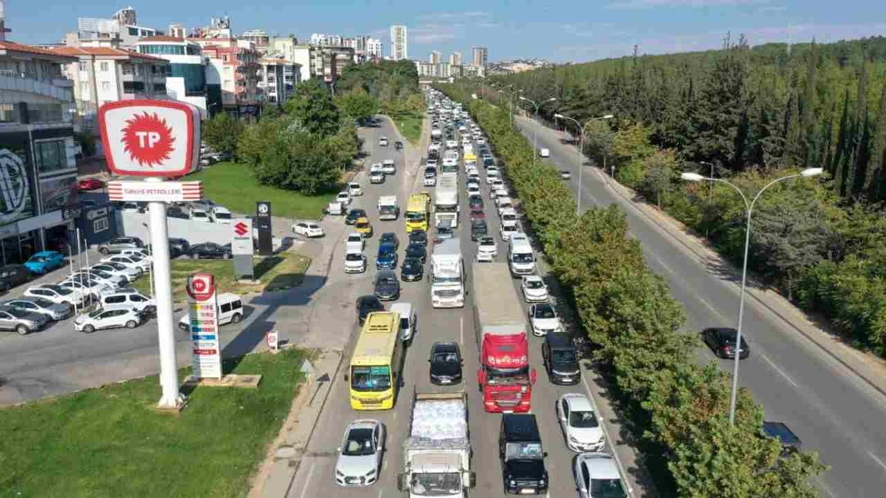 Gaziantepli Sürücülere Kötü Haber: Motorine Yeni Zam Geliyor!