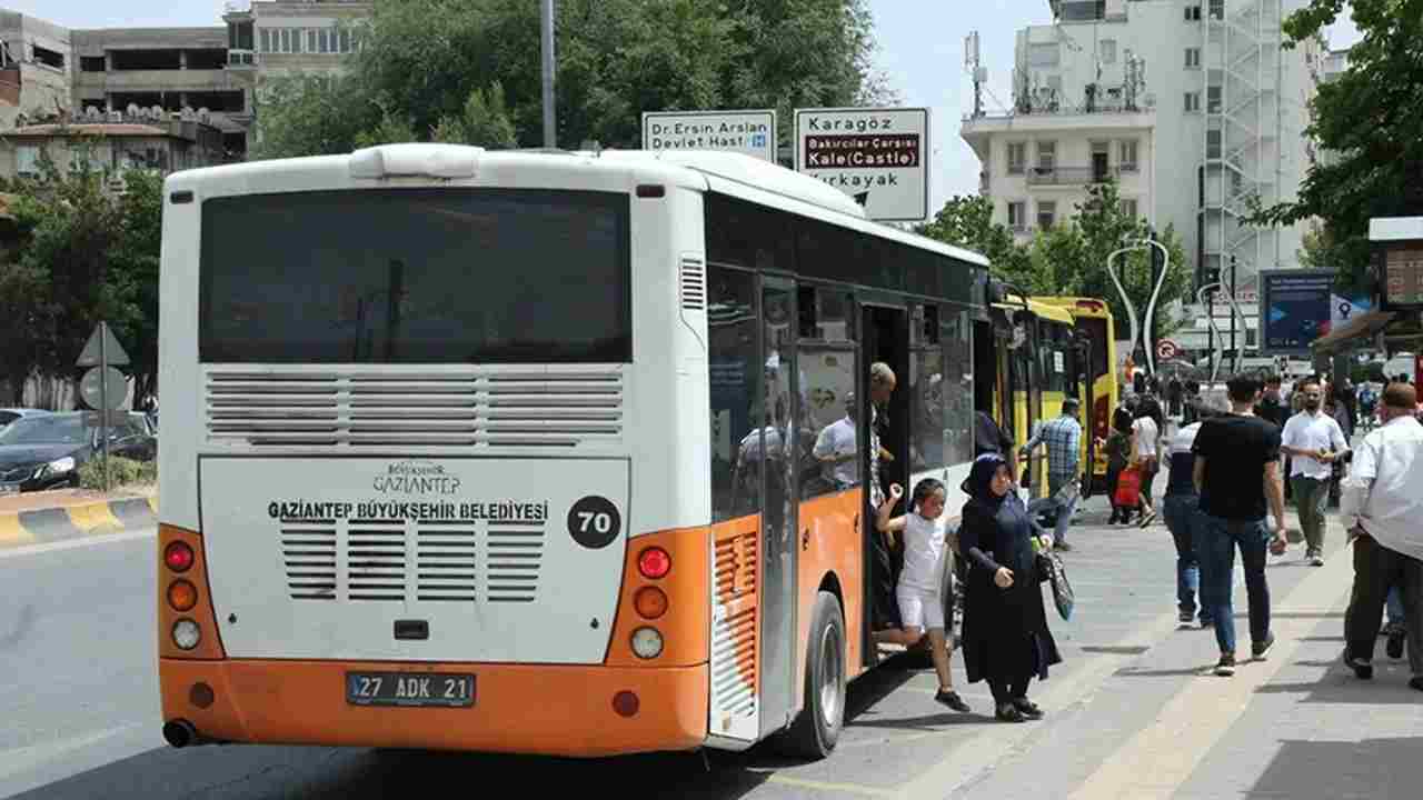 Gaziantep’te Toplu Ulaşımda Vatandaşlar İsyan Ediyor: Sorunlar Çözülemiyor