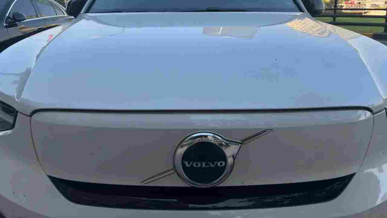 Gaziantep’te Bayiden Alınan Sıfır Araç Mağdur Etti: 8 Ay Tamirde Kaldı