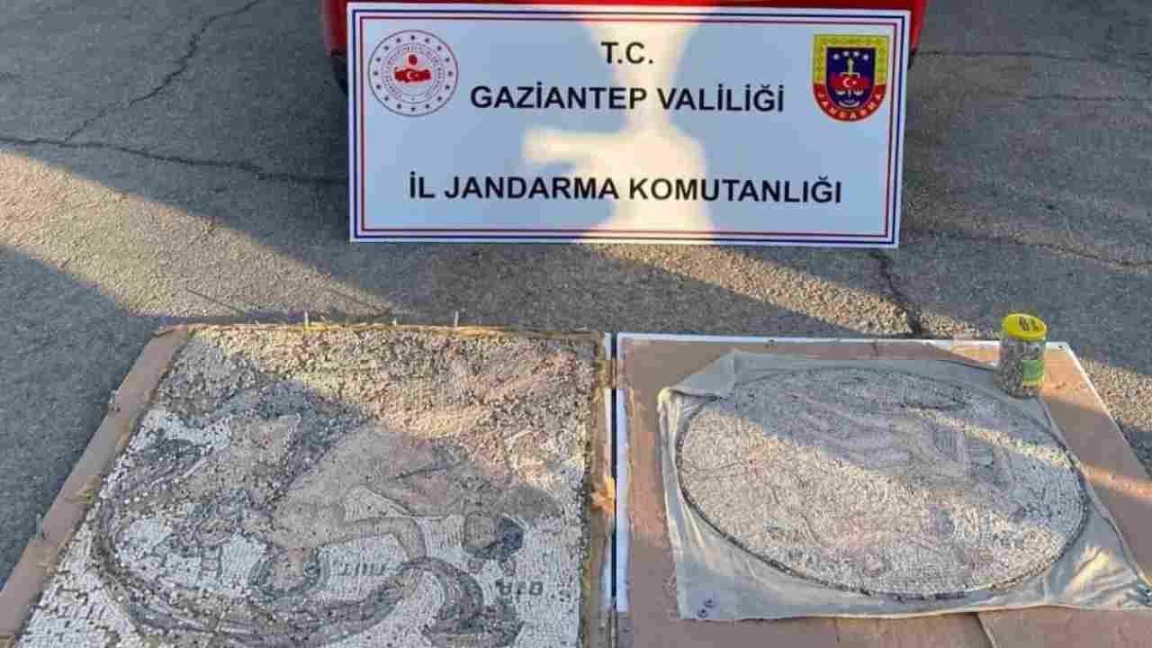 Gaziantep’te tarihi mozaik operasyonu: 3 gözaltı