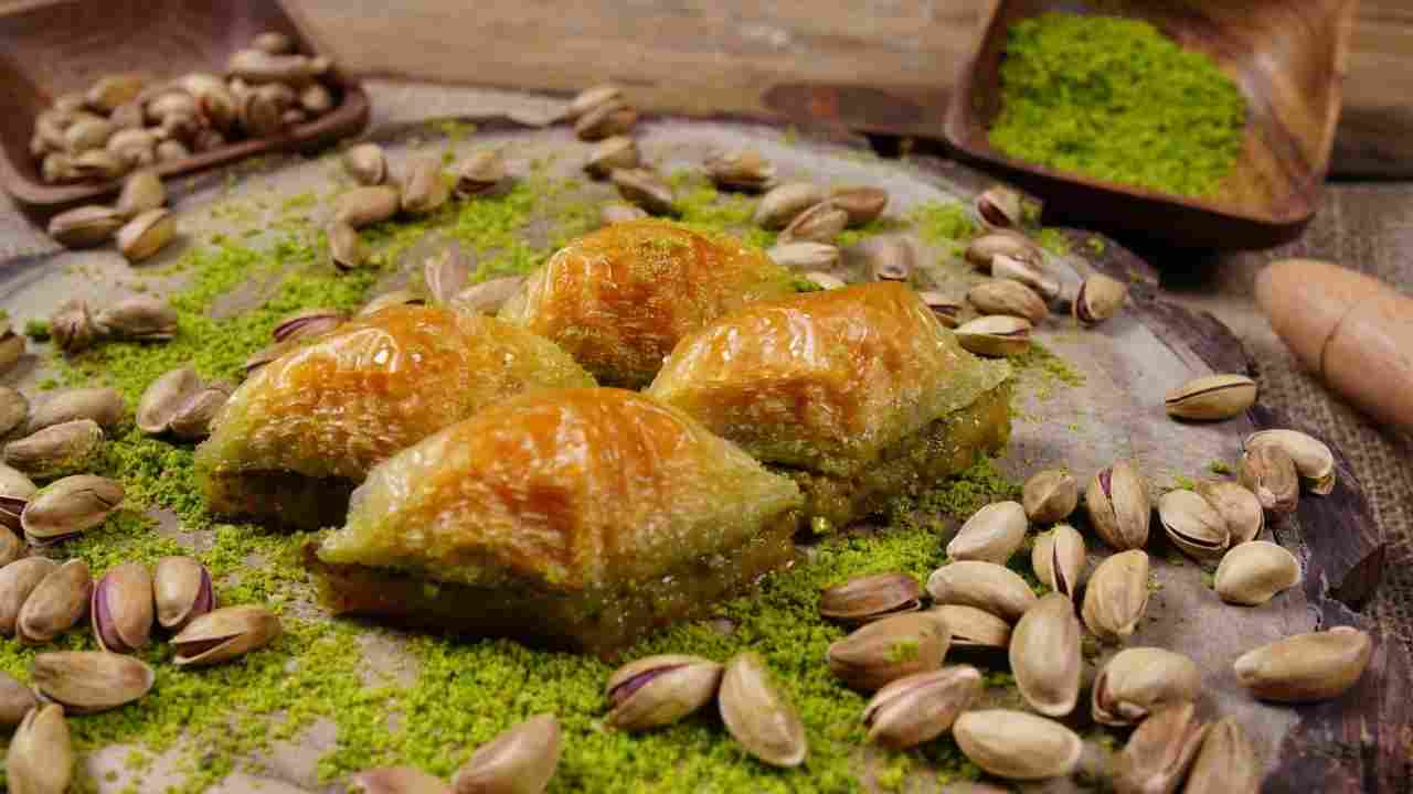 Baklavaya Fıstık Zammı Kapıda!