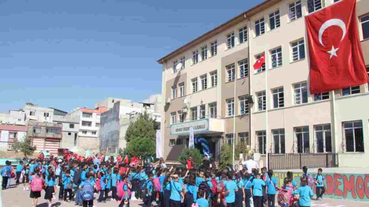 Gaziantep’te 705 bin öğrenci ders başı yaptı