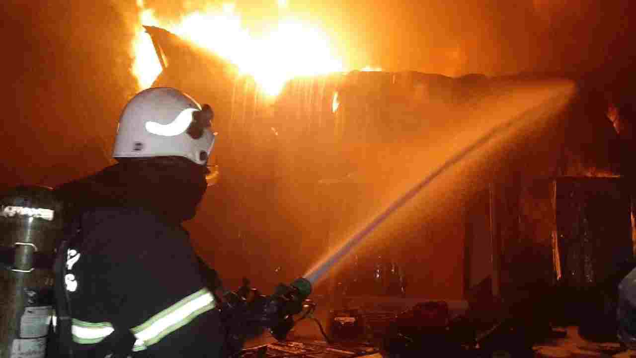 Gaziantep’te Yangın Paniği: 5 Kişi Dumandan Etkilendi