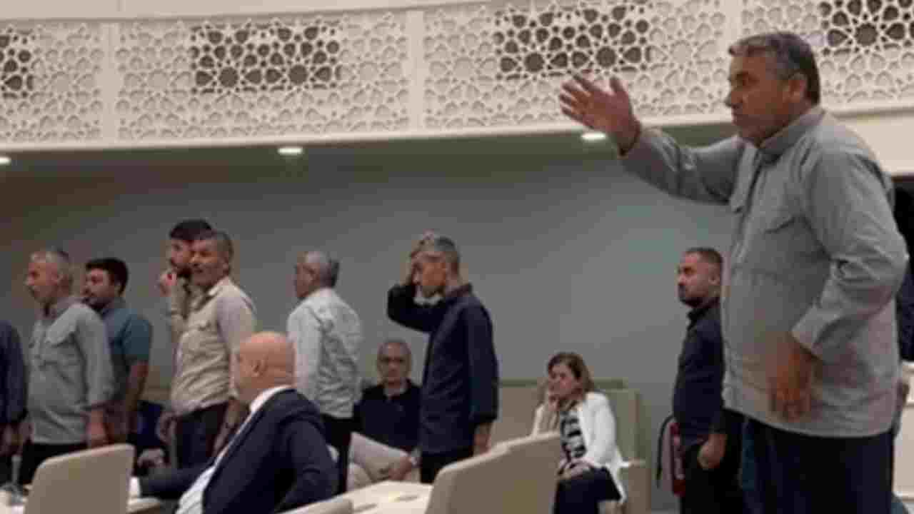 Gaziantep Büyükşehir Meclisi'nde Protesto: Halil Uğur'dan Çiftçilere Destek Sözü