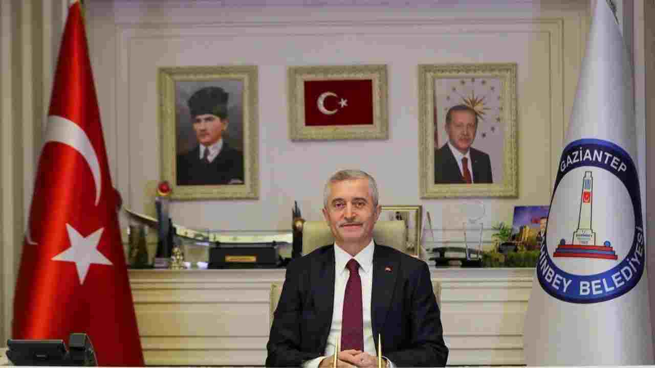 Tahmazoğlu'ndan Öğrencilere 50 Bin TL Nakit Desteği!