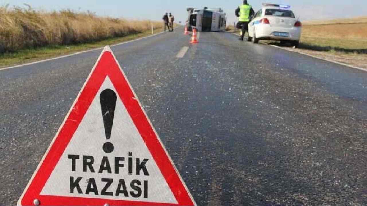 Gaziantep'te Abdulkadir Aksu Bulvarı’nda Kaza: 4 Yaralı