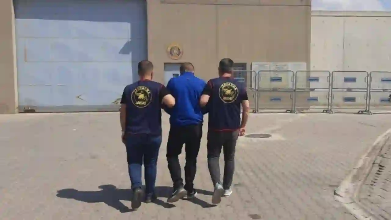 Gaziantep'te aranan uyuşturucu taciri yakalandı