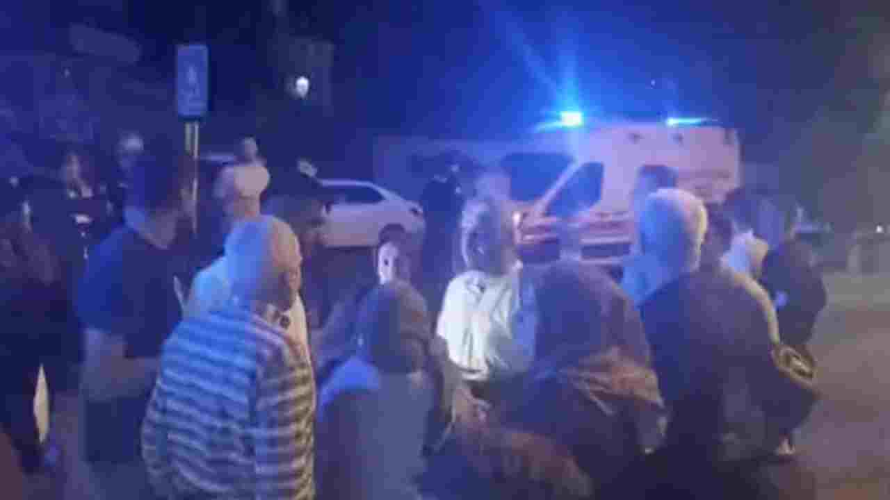 Gaziantep'te Mahallede Sopalı Taşlı Kavga! Yaralılar Var