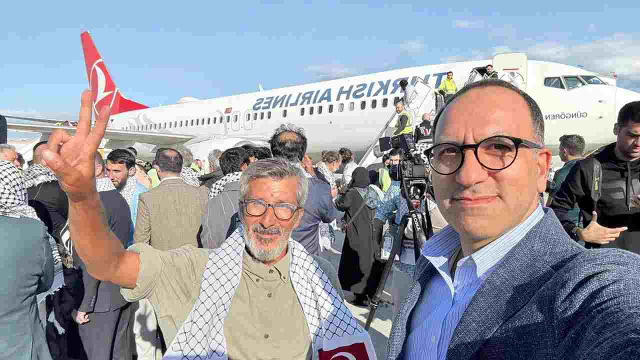 İsrail’in Gözaltına Aldığı Gaziantepli Gazeteci Yaşar Yavuz Türkiye’ye döndü