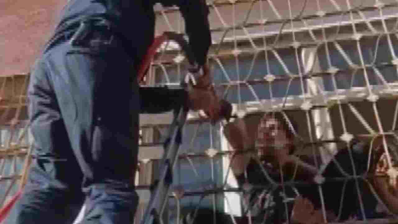 Gaziantep'te İtfaiye'nin Engelli Vatandaş İçin Takdir Toplayan Mücadelesi