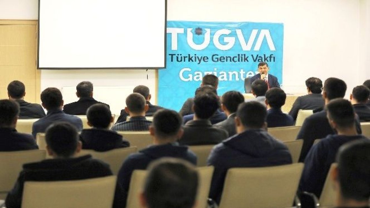 Fadıloğlu'ndan kariyer tavsiyeleri