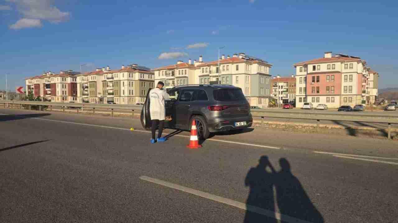 Gaziantep’te otomobilin çarptığı çocuk ağır yaralandı