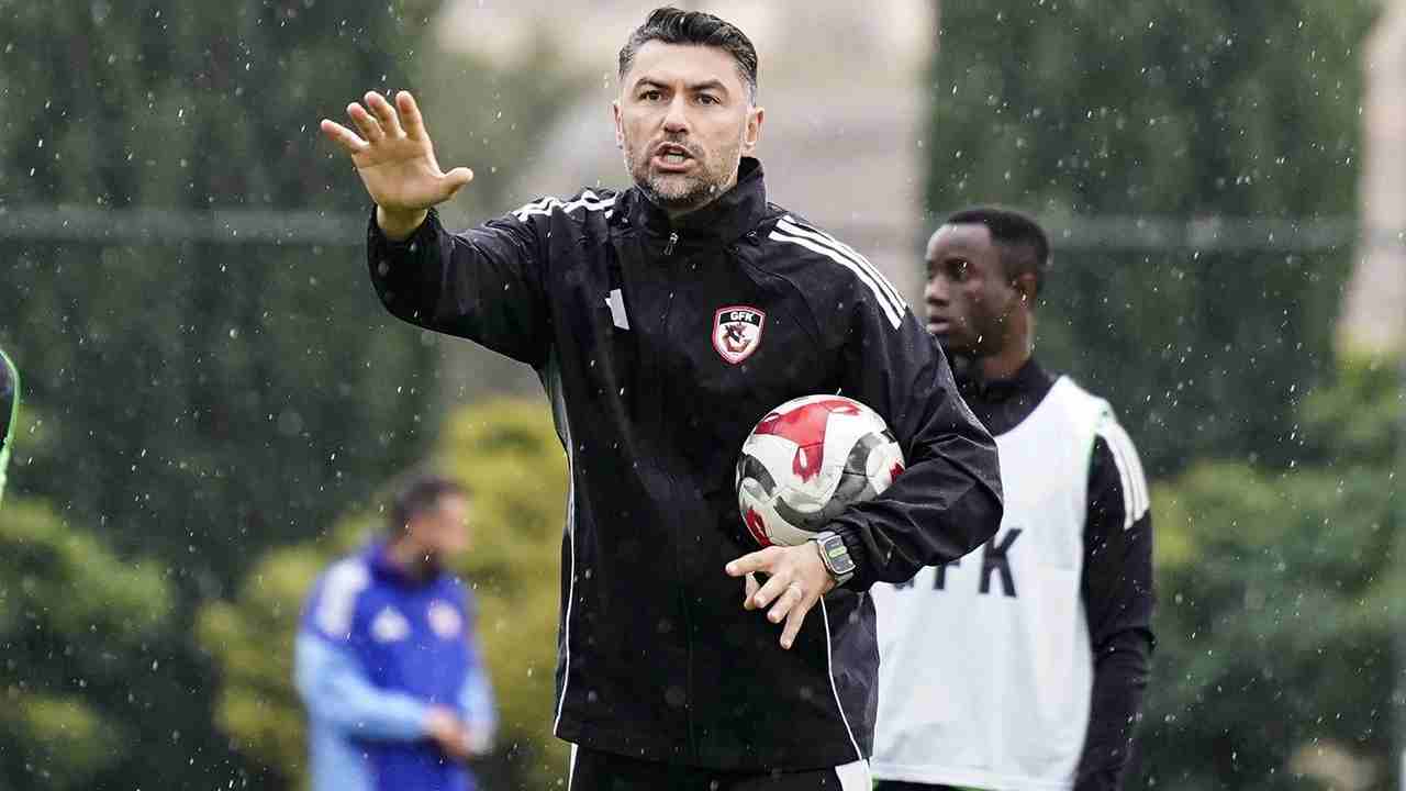 Burak Yılmaz: 5. Sıra Kimseyi Kandırmasın! Oyunculara Son Uyarı