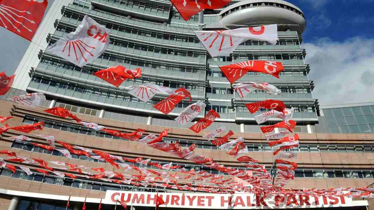 CHP Gaziantep İl Başkanlığı Yarışında Şok Gelişme!