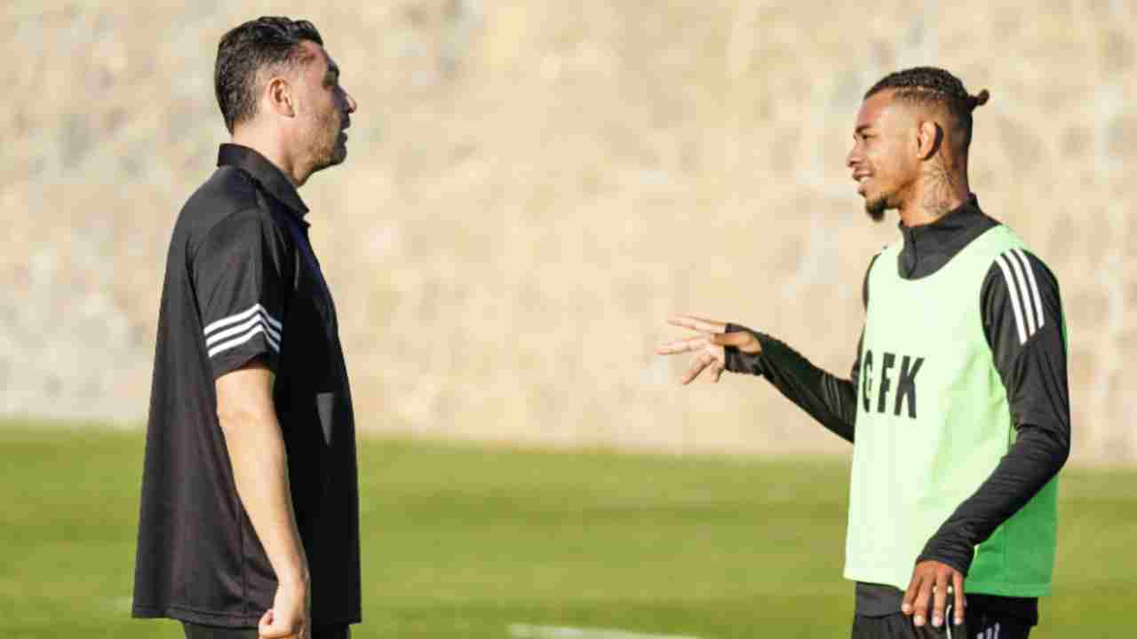 Burak Yılmaz’dan Bacuna'ya Özel Taktik