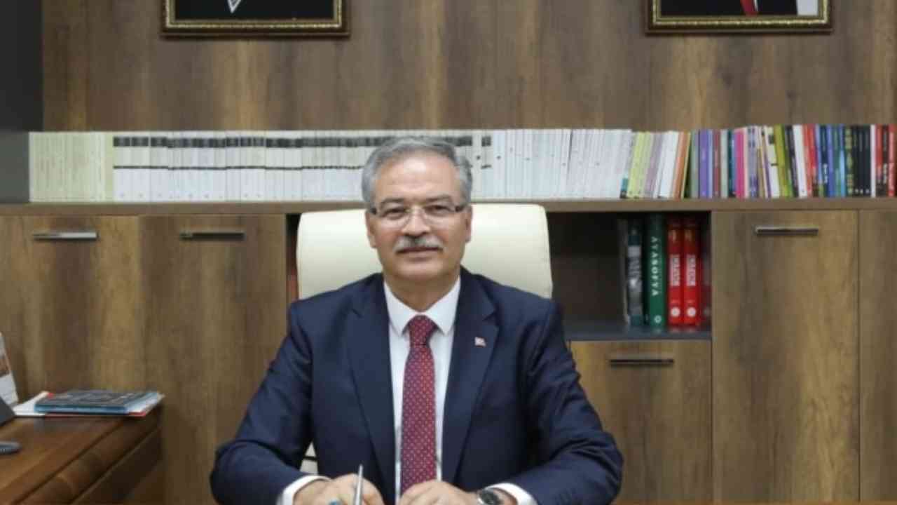 Gaziantep İl Millî Eğitim Müdürü Dr. Önder Arpacı, resmen görevine başladı.