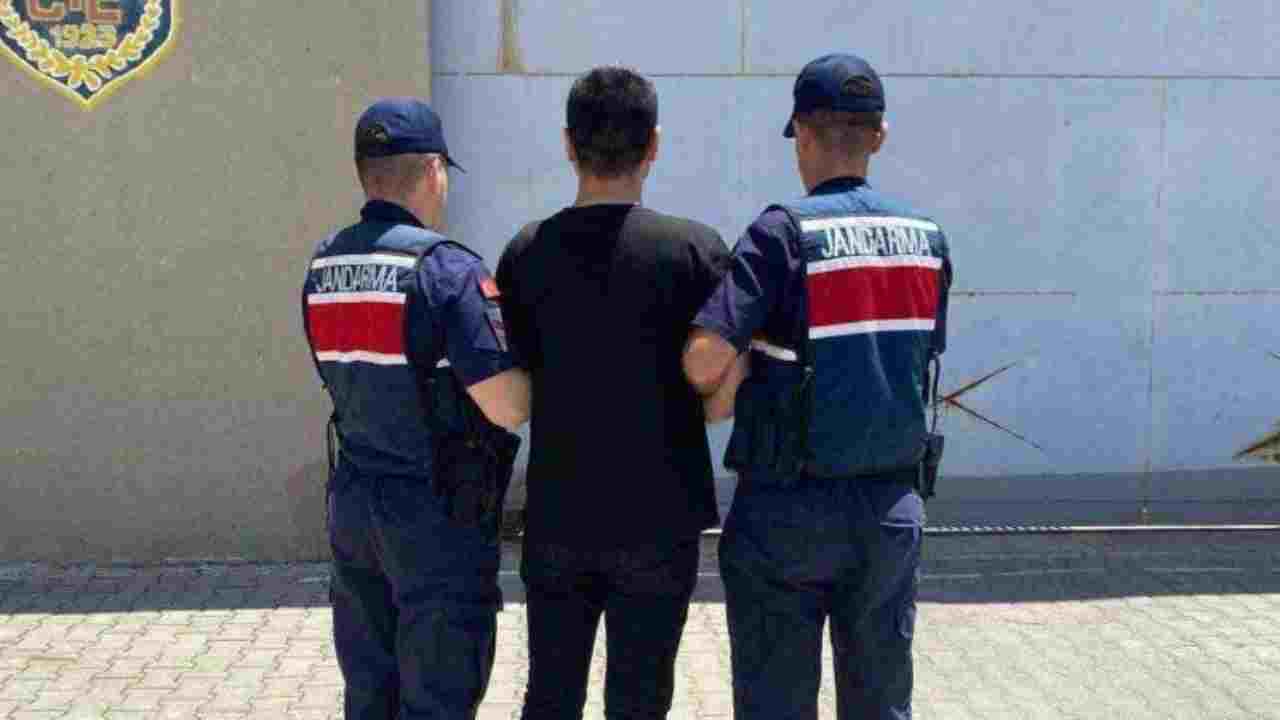 Gaziantep'te 16 yıl kesinleşmiş cezayla aranan dolandırıcı yakalandı
