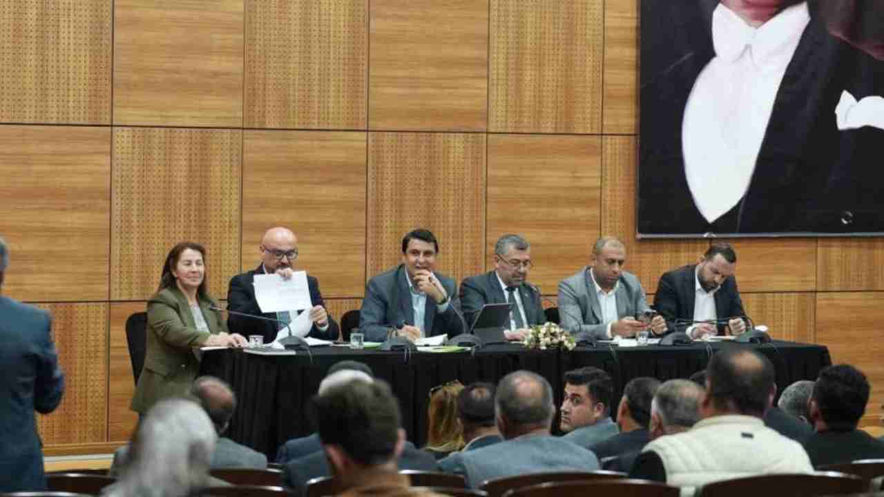 Umut Yılmaz, Muhtarlara Söz Verdi: 'Her Mahallede Olacak'