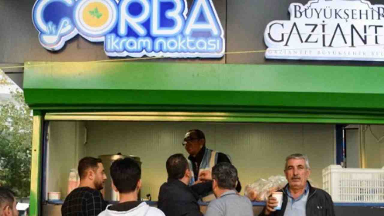 Gaziantep’te 39 Noktada Çorba İkramı: “Bir Kase Çorba, Bir Şehrin Gönlü”