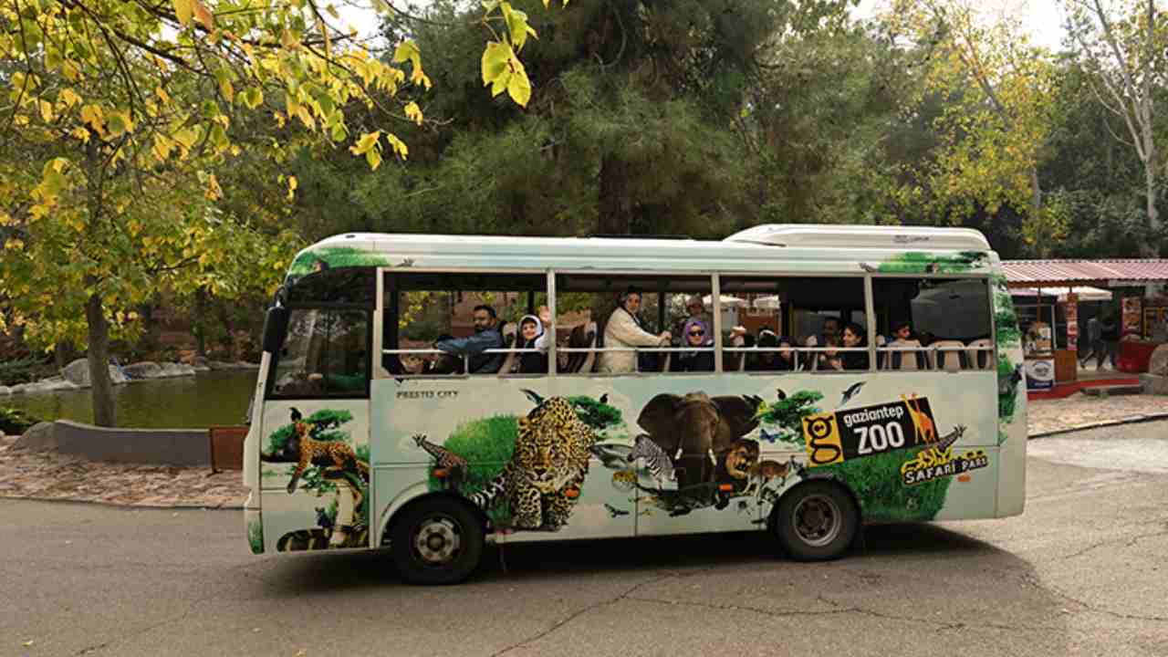 Gaziantep'te Ara Tatil Rekoru! 9 Günde 325 Bin Ziyaretçi Akın Etti