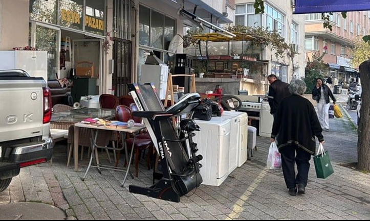 Borçlu Satıyor, Memur Alıyor