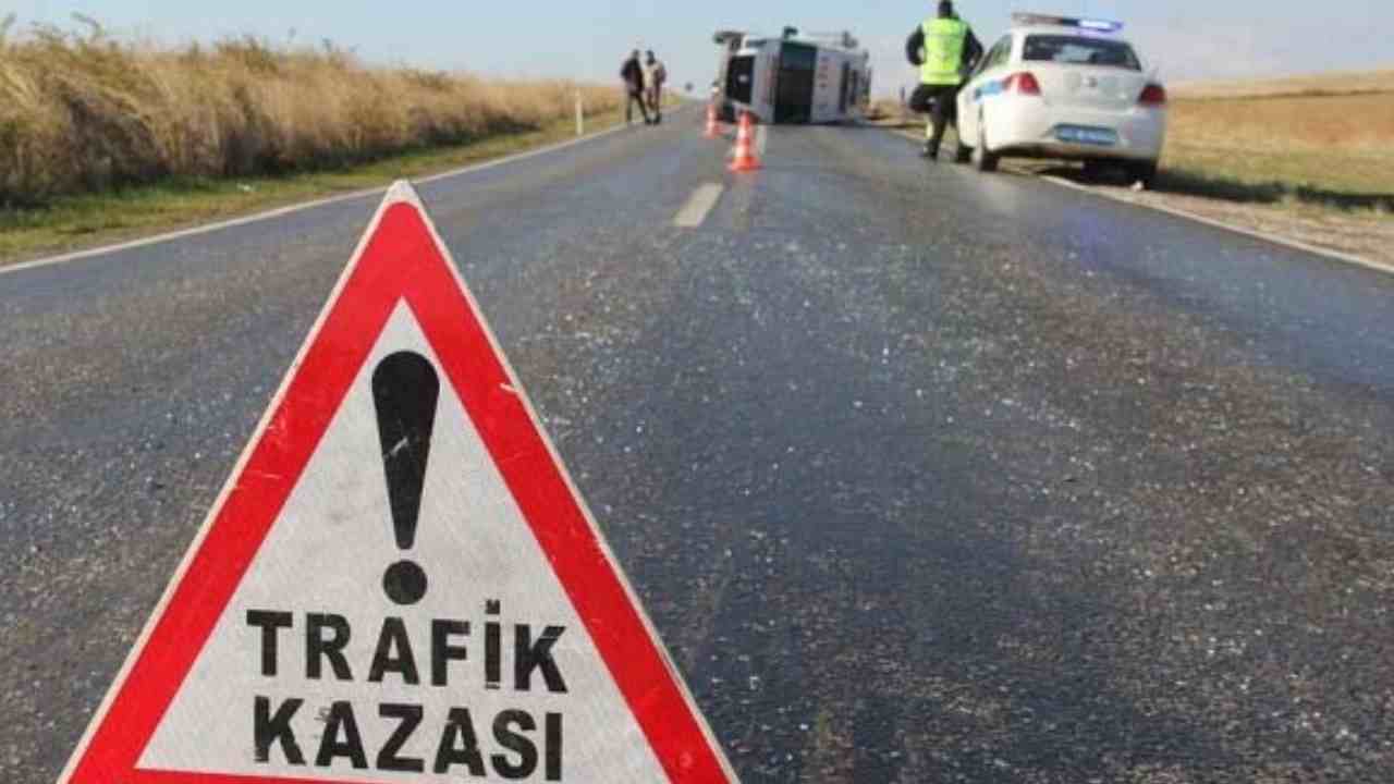 Gaziantep OSB’de Feci Çarpışma! Sanayi Bölgesinde 4 Kişi Yaralandı