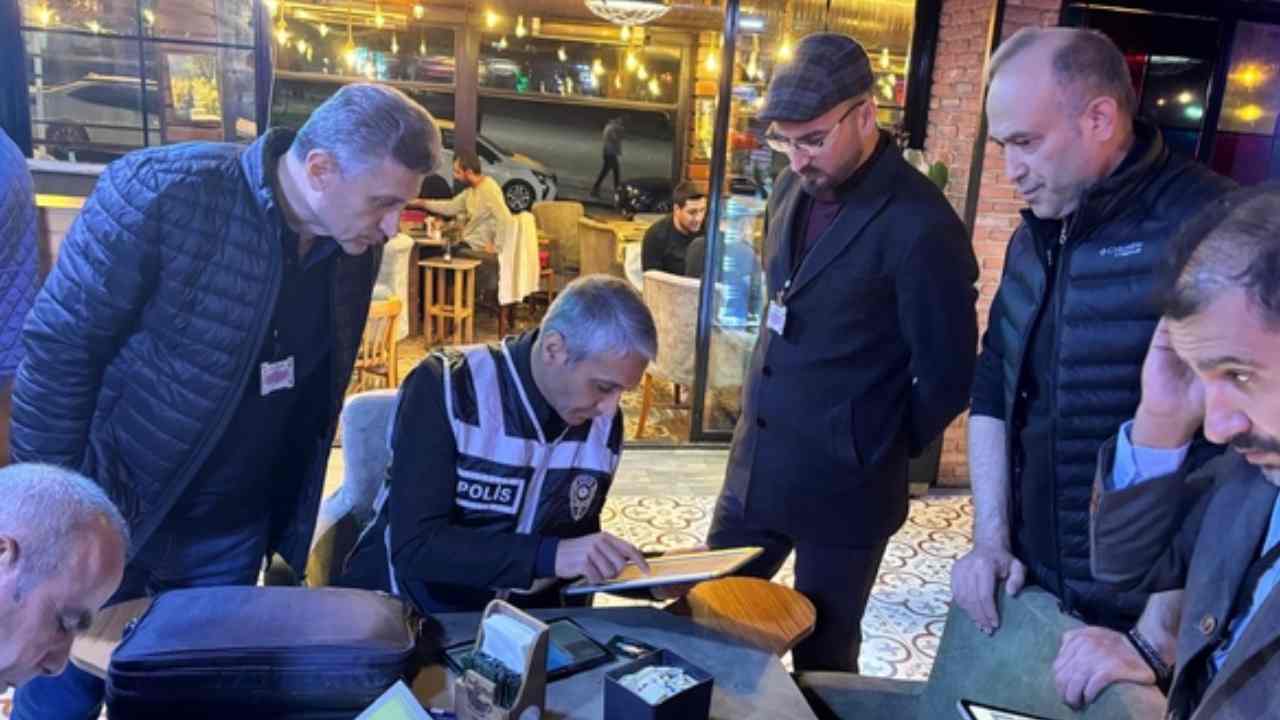 Gaziantep İl Sağlık Müdüründen Dev Operasyon!