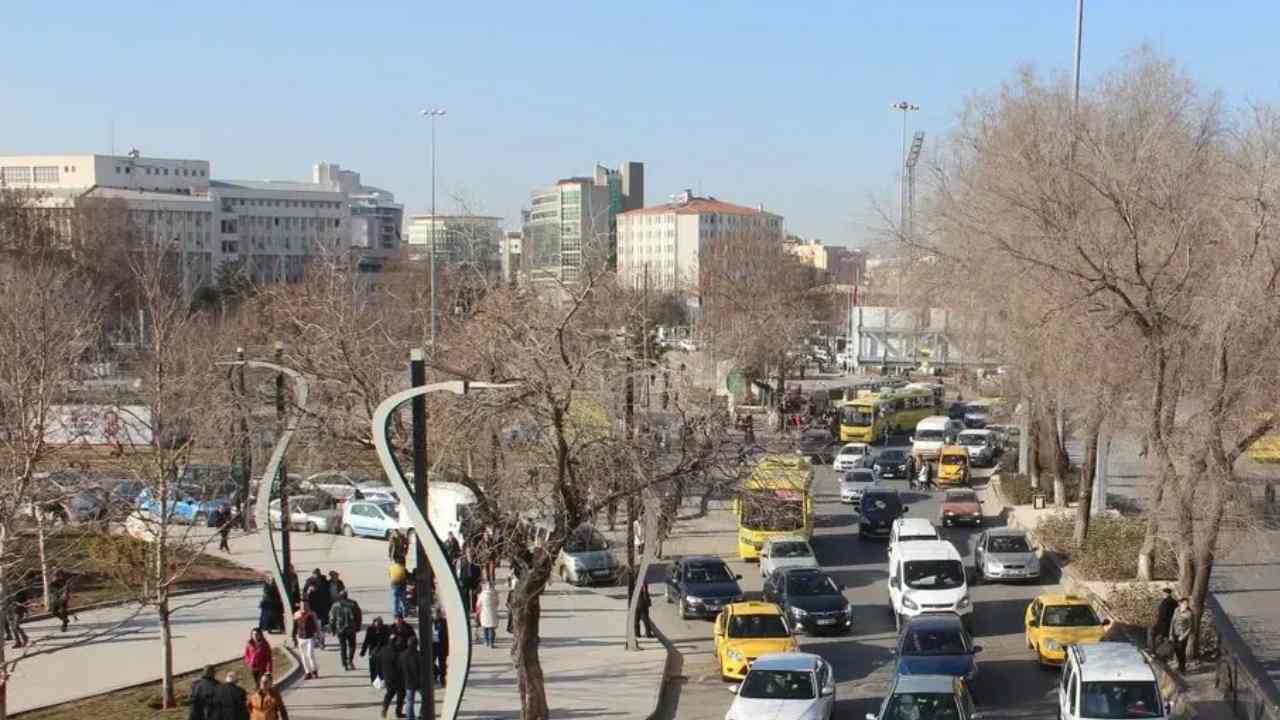 Gaziantep’te 30 Kasım Trafik Uyarısı! Kentin Ana Caddeleri Trafiğe Kapanıyor