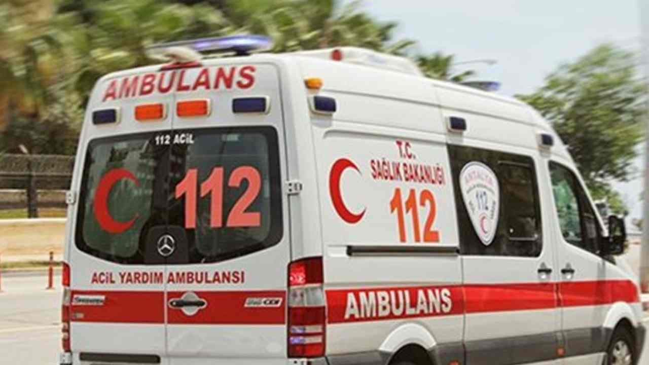 Gaziantep’te Ortaokulda Gıda Zehirlenmesi! 3 Öğrenci Hastaneye Kaldırıldı