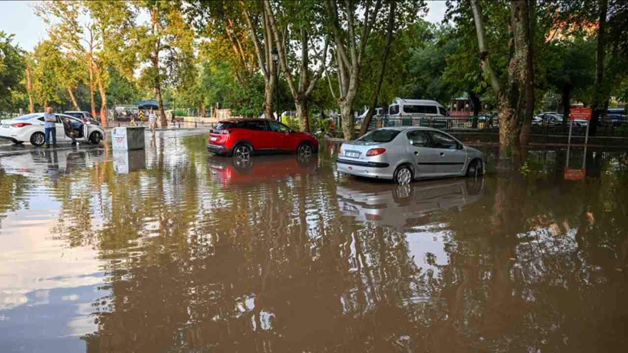 Gaziantep’te Hava Kötüleşiyor: Kent Üç Gün Boyunca Sağanağa Teslim