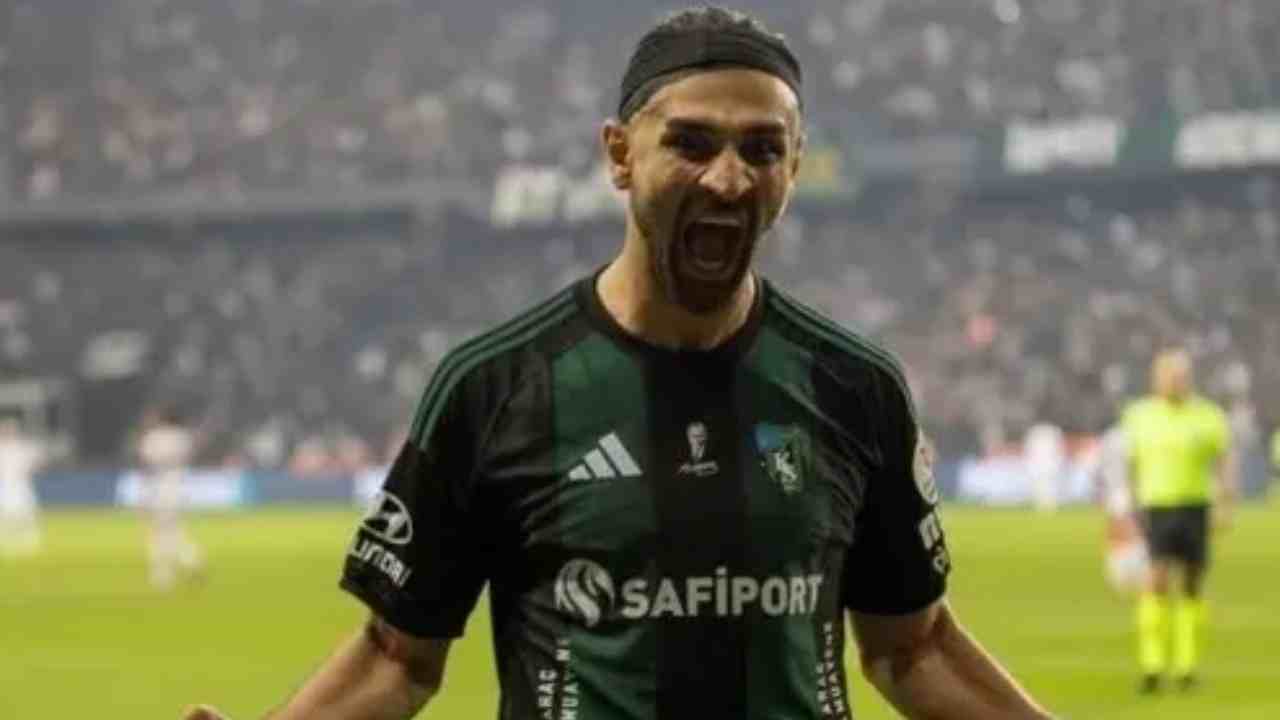 Kocaelisporlu oyuncu Serdar Dursun camiadan özür diledi