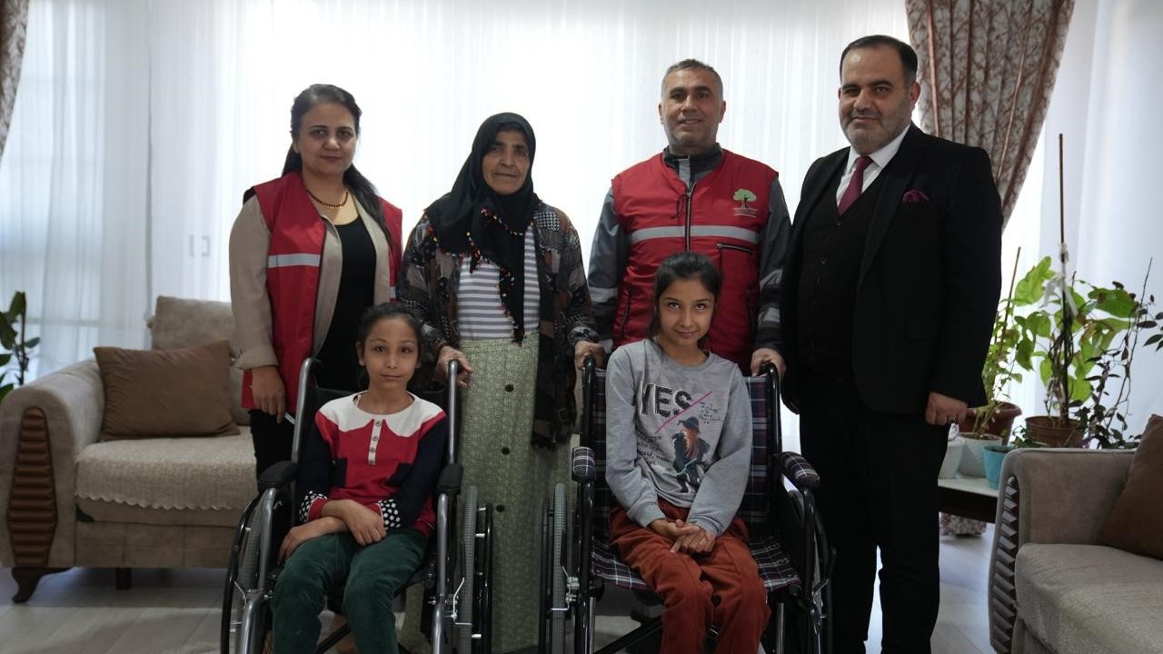 Şehitkamil’den özel ihtiyaçlı bireylere tekerlekli sandalye