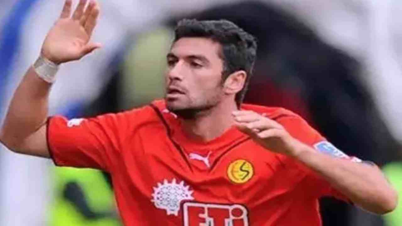 Burak Yılmaz 16 Yıl Sonra Yalova’da!