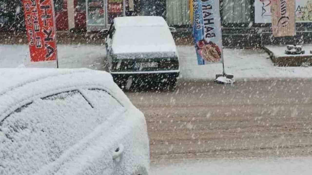 Gaziantep’e Kış Şoku! Kar Sınırda… Bu Akşam Her Şey Değişiyor!