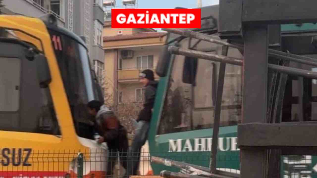 Gaziantep’te Hindistan’ı Aratmayan Tramvay Yolculuğu Kamerada