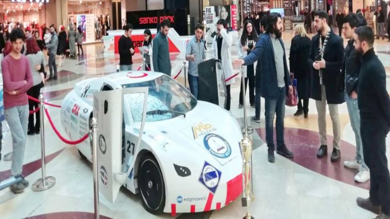 GAÜN Öğrencilerinin Ödüllü Otomobili Görücüye Çıktı