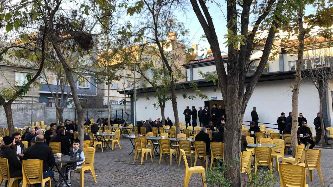 Gaziantep’ten Türkiye’ye Yayılacak Karar! Cenaze Geleneği Değişti