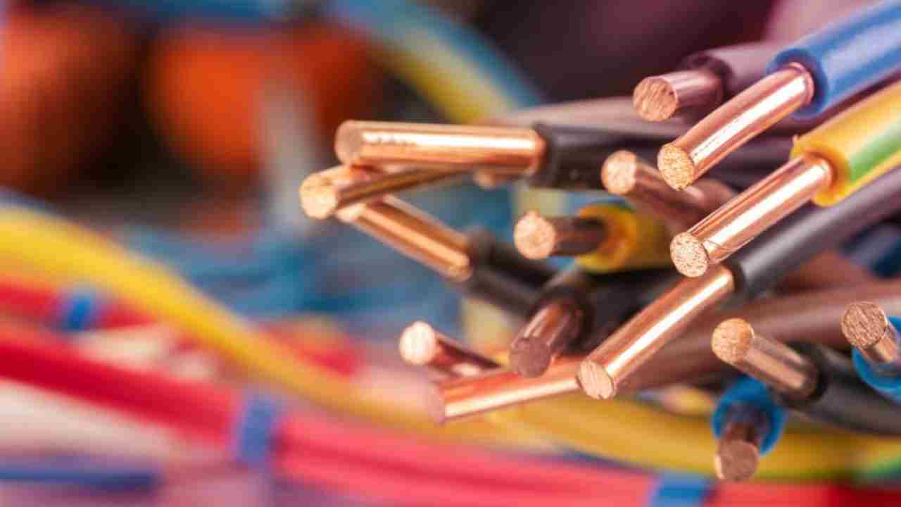 Elektrik Tesisatında Kablo Renkleri ve Anlamları: Renk Kodları Rehberi