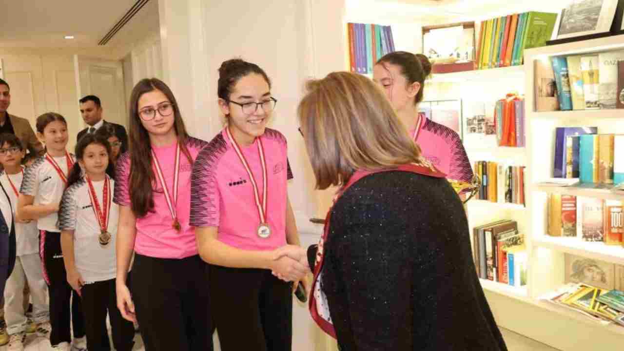 Şampiyonlar, Fatma Şahin ile bir araya geldi