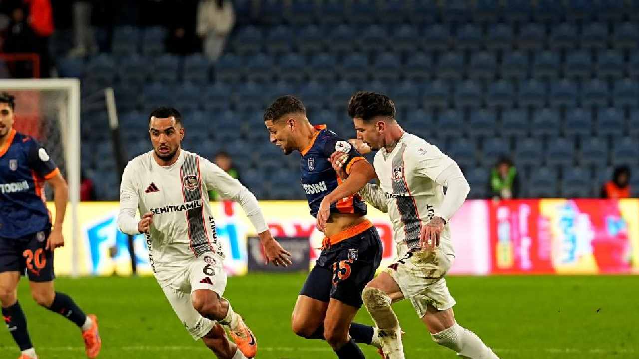 Bedrettin Ay Yazdı: 'Hediye'