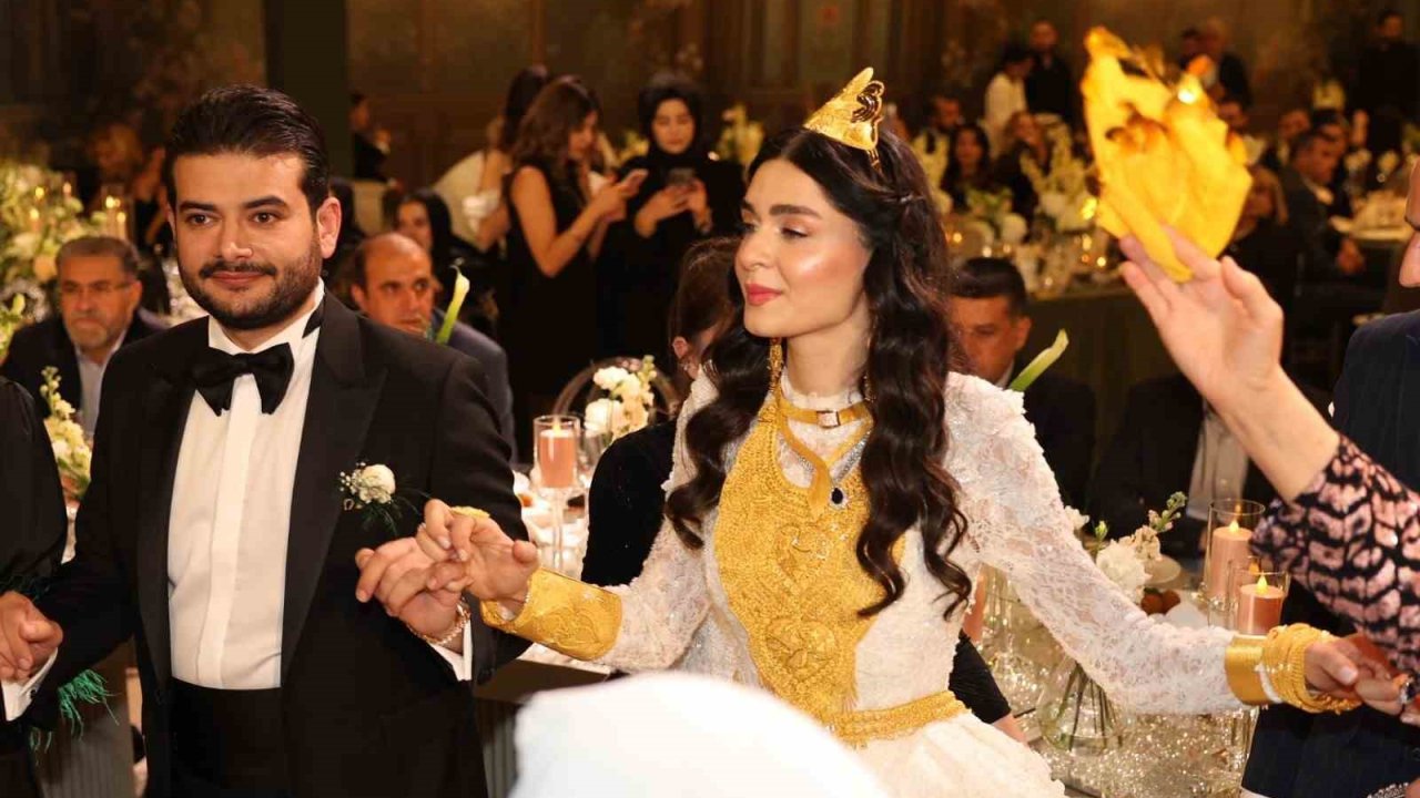 Gaziantep ve Van Bu Düğünü Konuşuyor: Ankara’da Altın Yağmurlu Dev Düğün!