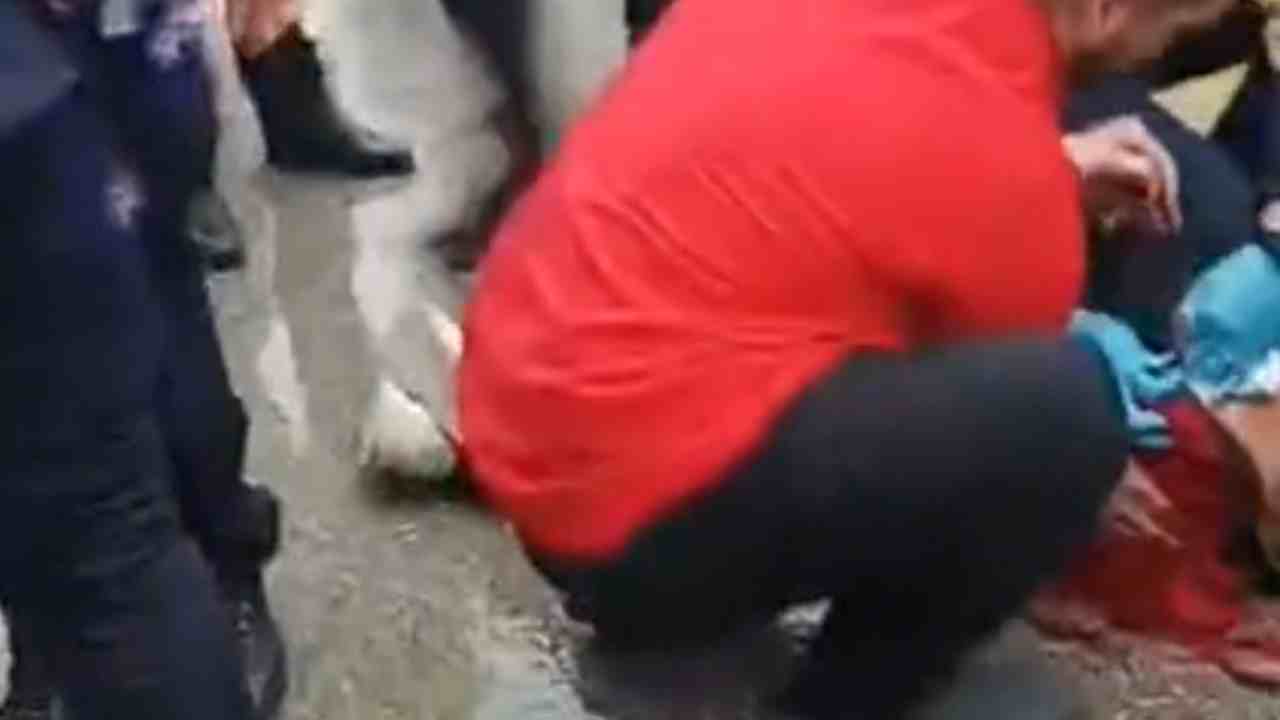 Gaziantep’te Bıçaklı Kavgada 17 Yaşındaki Genç Hayatını Kaybetti