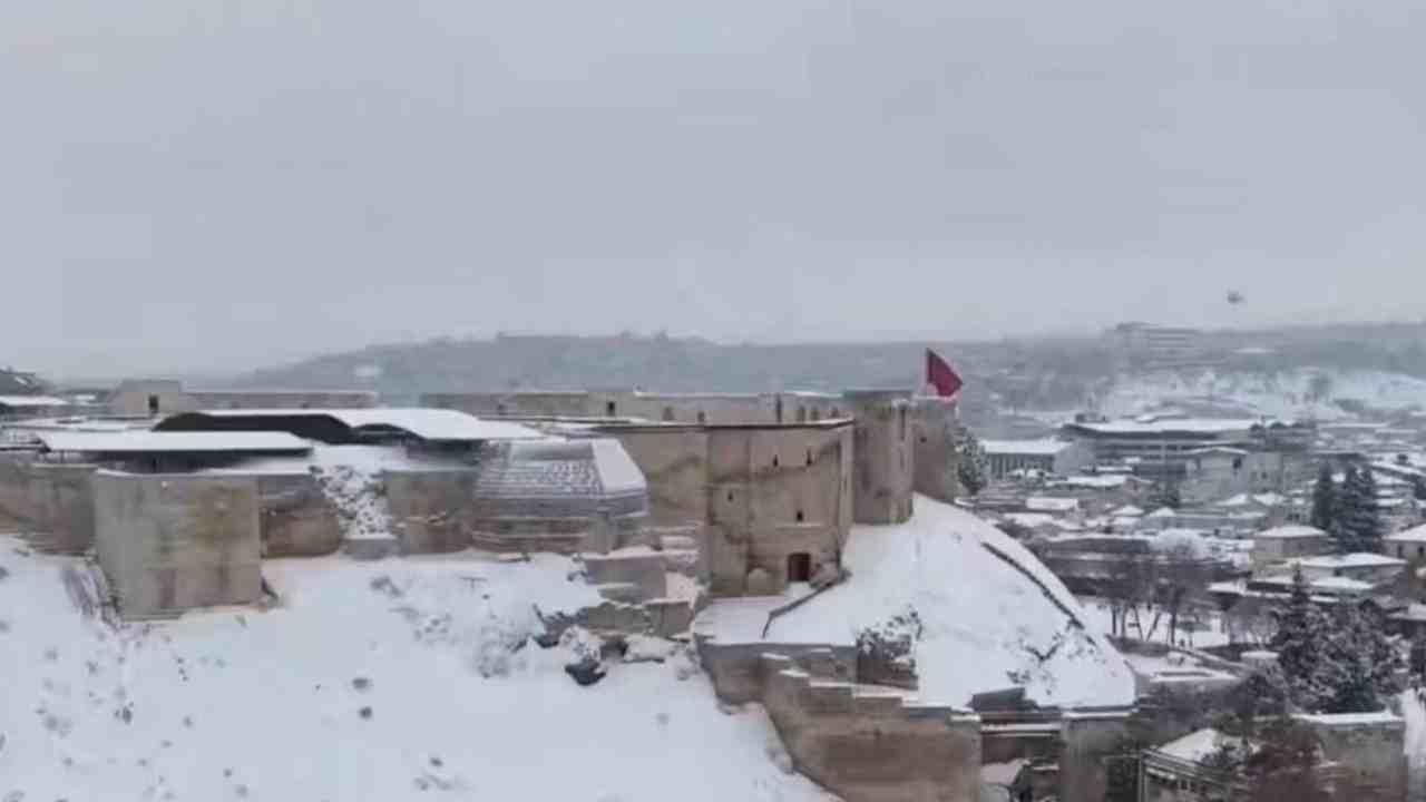 Gaziantep’te Valilik Saat Verdi: Kar ve Don Uyarısı