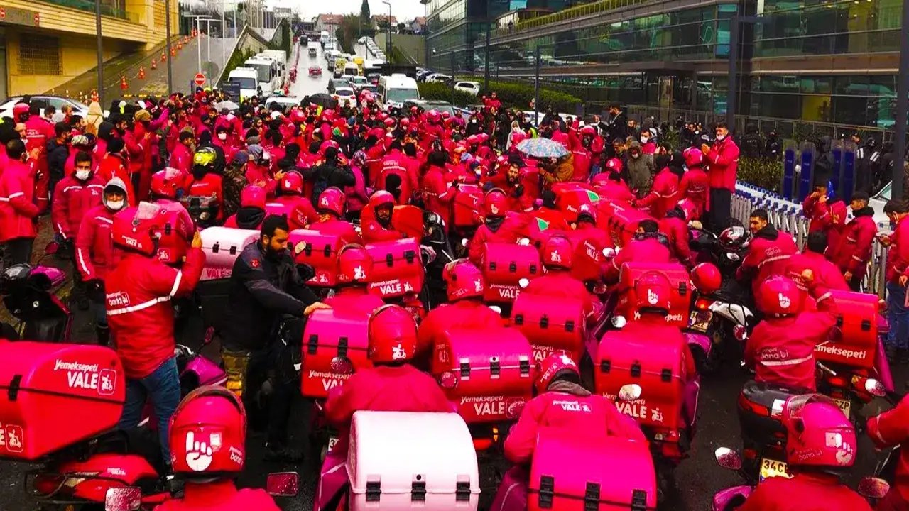 Gaziantep’te Kuryeler İş Bıraktı