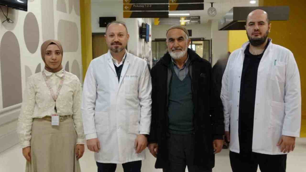 53 yıllık tiryaki, 70’inden sonra sigaradan kurtuldu