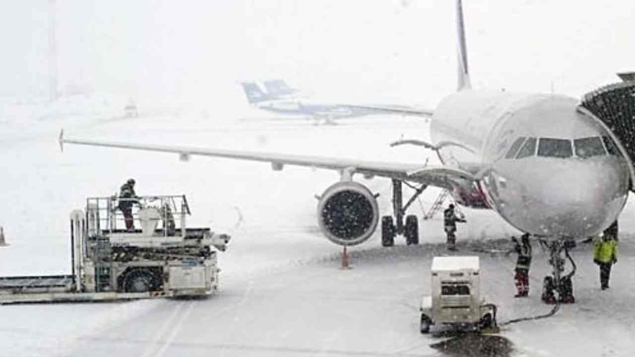 Gaziantep Havalimanı’nda Kaos! Seferler Birer Birer İptal