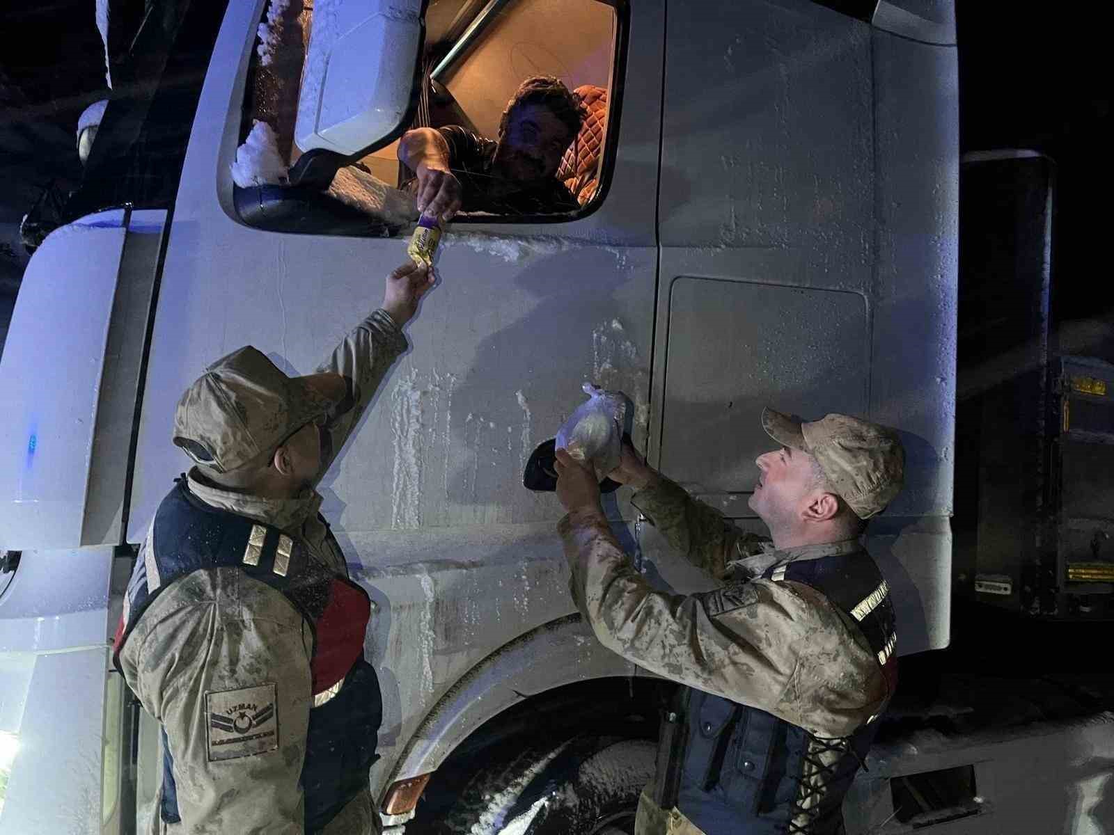 Gaziantep-Kahramanmaraş-Adıyaman yolu Kapalı!