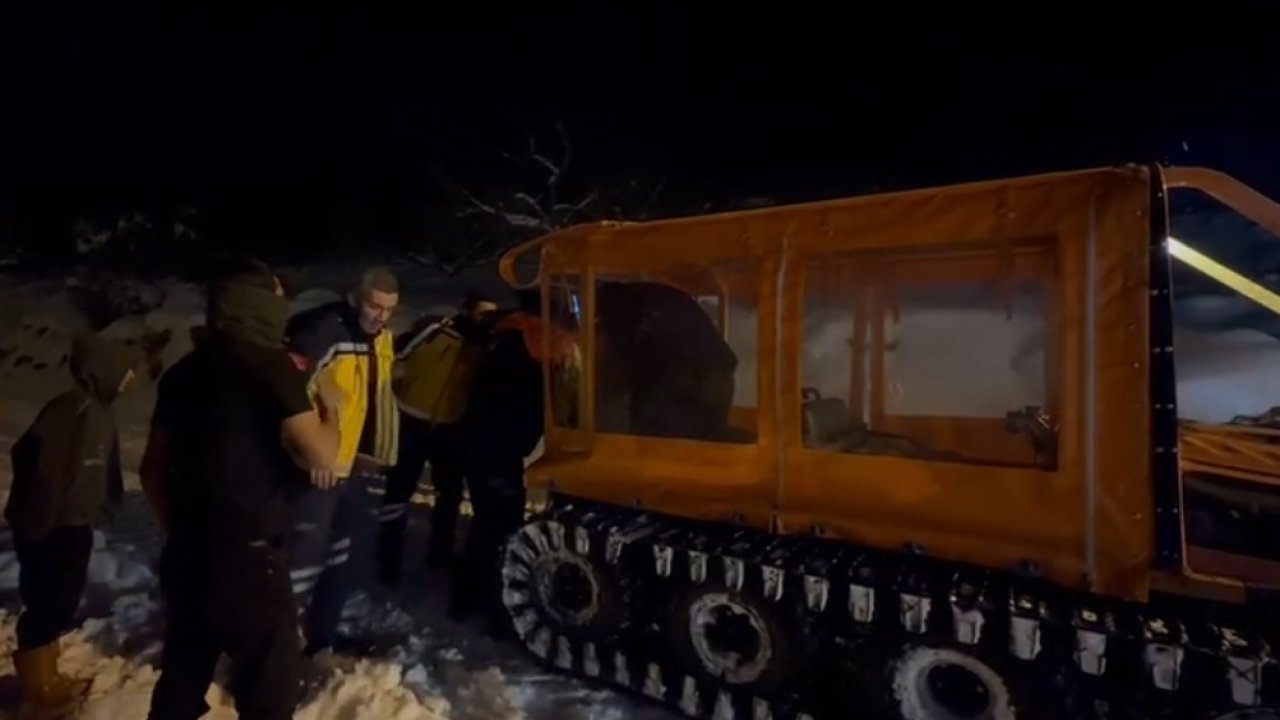 Gaziantep'te hasta kadının imdadına paletli araçla AFAD yetişti